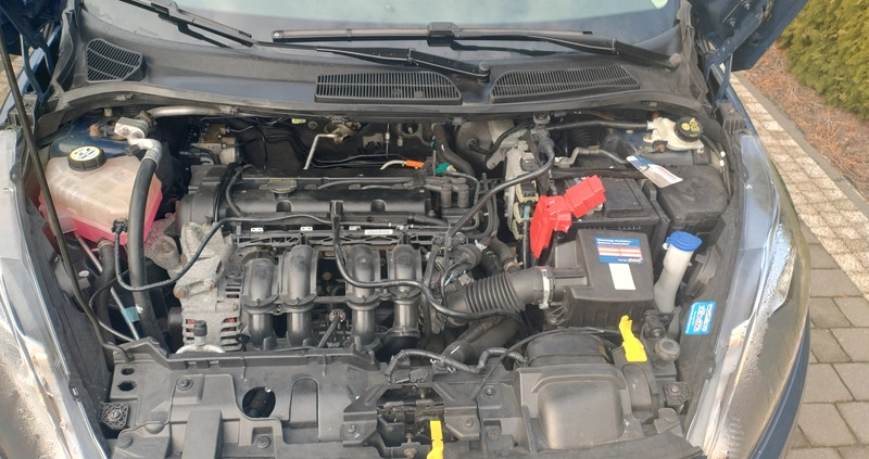 Ford Fiesta cena 25699 przebieg: 139000, rok produkcji 2014 z Błonie małe 106